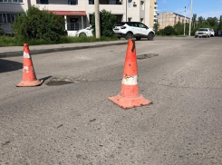 Маршрутка сбила волгоградку на остановке  «39-я Гвардейская»