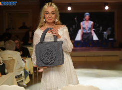 Инна Моторина устроила настоящий фешен-показ на финале «Мисс Блокнот Волгоград»