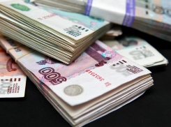 У сотрудников Росавтодора отобрали часть зарплат для пострадавших от взрыва в Волгограде