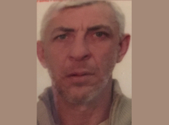 Вещи отца висели на входной двери, – волгоградец просит помощи в поисках повара ВМФ