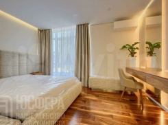 «Двушку» с интерьером люкс продают в Волгограде за 50 млн