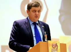 Депутат Олег Пахолков: «России нужно слезать с нефтяной иглы» 