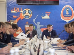 Губернатор и замполпреда в ЮФО Владимир Гурба обсудили этапы подготовки Волгограда к ЧМ-2018