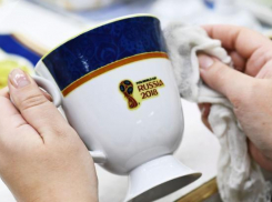 Подчиненные губернатора готовы потратить миллионы рублей на сувениры к ЧМ-2018