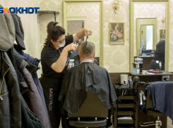 Парикмахерскую в Урюпинске закрыли из-за нарушения коронавирусных правил