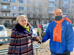 Весенние цветы от юных героев