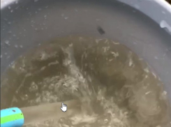 Фильтры не справляются: водяное бедствие отравляет жизнь райцентру под Волгоградом