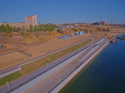 «Видя ЦПКиО, хочется реветь»: благоустройство Нулевой Продольной раскритиковал волгоградский блогер 