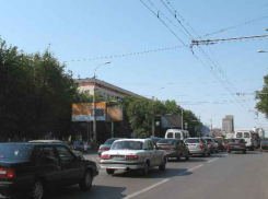 Улицу Чуйкова и Аллею Героев в Волгограде закроют для авто 21 июня 