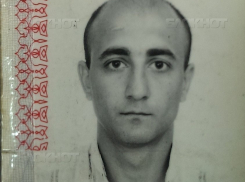 Маньяк в белом шарфе идет под суд за надругательства над девятью девушками