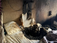  Супруги сгорели заживо в постели на юге Волгограда