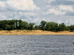 В остров Сарпинский в Волгограде закачали 1 млн кубометров воды