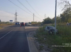 Тройное ДТП из-за неосторожного водителя на Chevrolet произошло в Волгограде