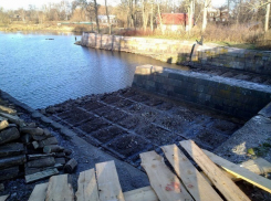 Ремонтом плотин занялись в Волгоградской области