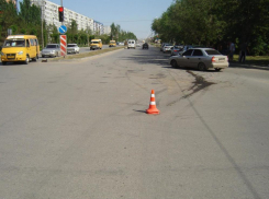 В Волжском автоледи на Daewoo протаранила 18-летнего водителя на «Ладе» 