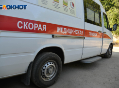 В Волгограде от отравления таблетками спасают учениц 8 и 10 классов