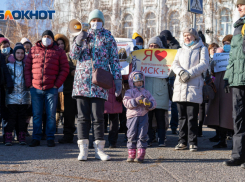 Жители Волгоградской области призывают сторонников местного времени проводить референдум за свой счет