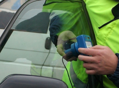 За тонировку автомобилей лишают госномеров