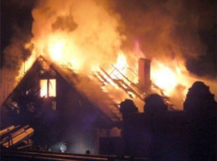 Под Волгоградом из-за печи сгорела баня