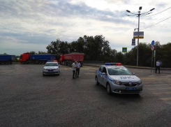 Волгоградцы намерены добиться процессуальной проверки за самовольное изменение схемы движения на Комсомольской