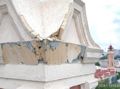 Ужасы ремонта знаменитой «масляевской башни» показал волгоградский общественник