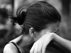 Под Волгоградом брат с другом изнасиловали несовершеннолетнюю сестру