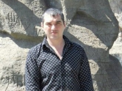 На севере Волгограда мужчина спас из пожара троих детей