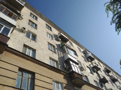 Волгоград подсел на «наливайки», пока вся страна трезвеет