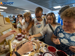 Волгоградский психотерапевт назвала продукты, которые быстро поднимут настроение 