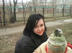 Мама учительницы, совратившей 15-летнего школьника, увезла двух ее детей в Майкоп 