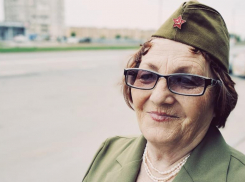 Увезти из Средней Ахтубы и вызвать «112» пришлось волгоградцу, чтобы спасти 66-летнюю маму с COVID-19