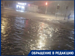 «Кто сумел, тот встал»: горожане передвигаются по Волгограду, как по катку
