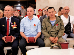Волгоградцы из «Барса» получили награды за участие в СВО