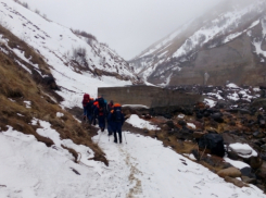 Альпиниста-одиночку из Волгограда ищут на Эльбрусе после падения с 5,6 тыс. метров