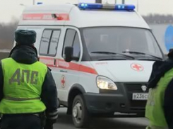 Лобовое столкновение под Волгоградом: сообщается о двух погибших