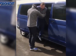 Чем известен Евгений Ремезов, подозреваемый в покушении на главу Волгоградской области