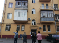 В центре Волгограда после капремонта обвалился исторический дом-памятник
