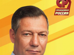 Жители Кировского района Волгограда хотят видеть своим депутатом куратора Кировского отделения Центра защиты прав граждан