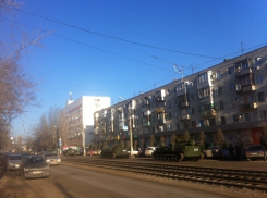 Танки в Волгограде: внезапная проверка боеготовности началась в Южном военном округе