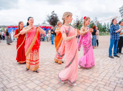 Древний индийский праздник с помпой отпразднуют в Волгограде