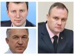 Волгоградские депутаты признались, как часто говорят с простыми людьми