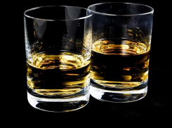 Дела волжан, которые заработали на «паленом» алкоголе более 2,5 миллионов, переданы в суд