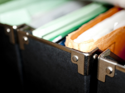 Утративших доверие волгоградских чиновников поместят в реестр