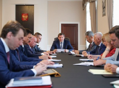 Андрей Бочаров по поручению Путина пообещал сохранить льготы, несмотря на пенсионную реформу