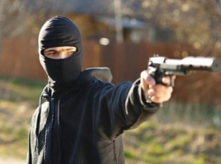 В Волгограде совершено разбойное нападение на павильон эксперсс-кредитования