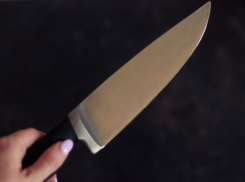 Неопознанное тело мужчины обнаружили возле стеклотарного завода в Камышине