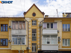 Дом на 103-летнем царицынском фундаменте с окнами в пол - как живут на Баррикадной