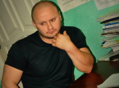 «Ты должен показывать, чем будут люди загораться»: кто и как тренирует пауэрлифтингу в Волгограде