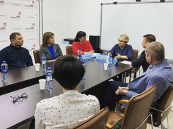 Депутат Госдумы Ирина Гусева обсудила с предпринимателями Волгоградской области президентские меры поддержки бизнеса 