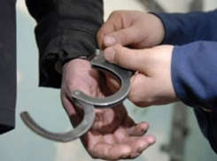 Под Волгоградом полицейского осудят за подделку уголовных дел